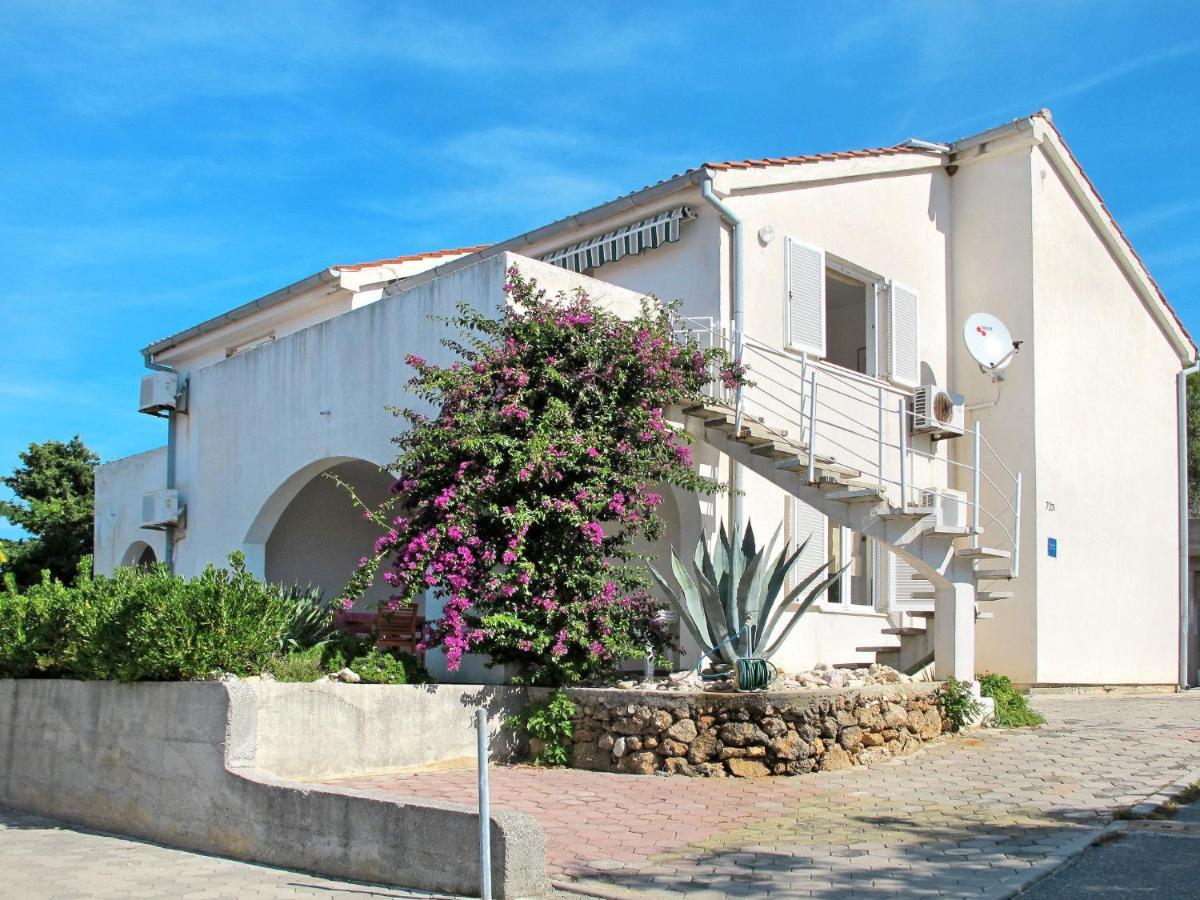 Apartment Andrea - Rab102 By Interhome Barbat na Rabu Exterior photo